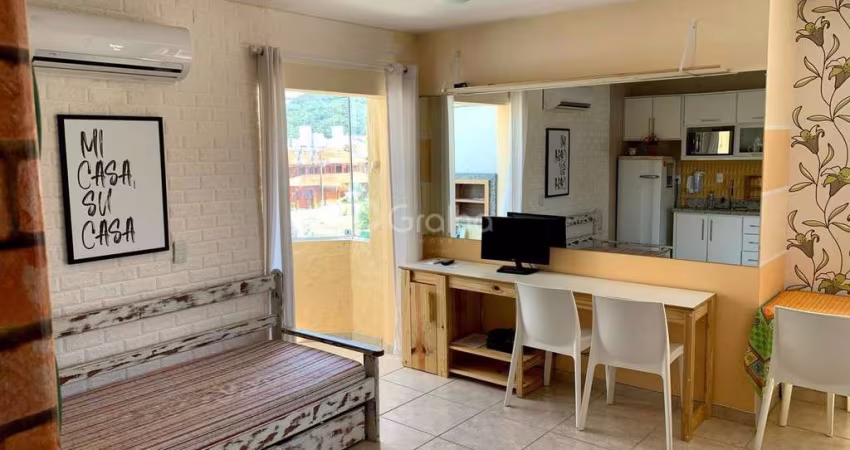 Estúdio mobiliado com 32m² em Canasvieiras, Florianópolis