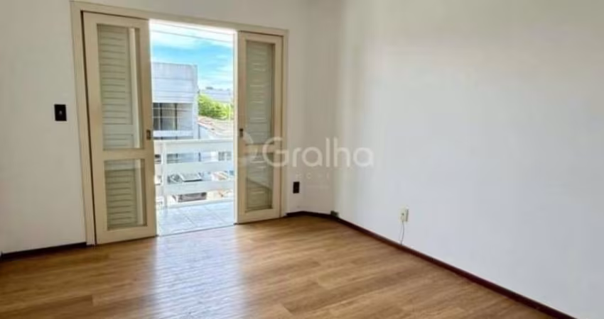 Casa Residencial e Comercial com 394m² no bairro Jardim Eldorado em Palhoça/SC