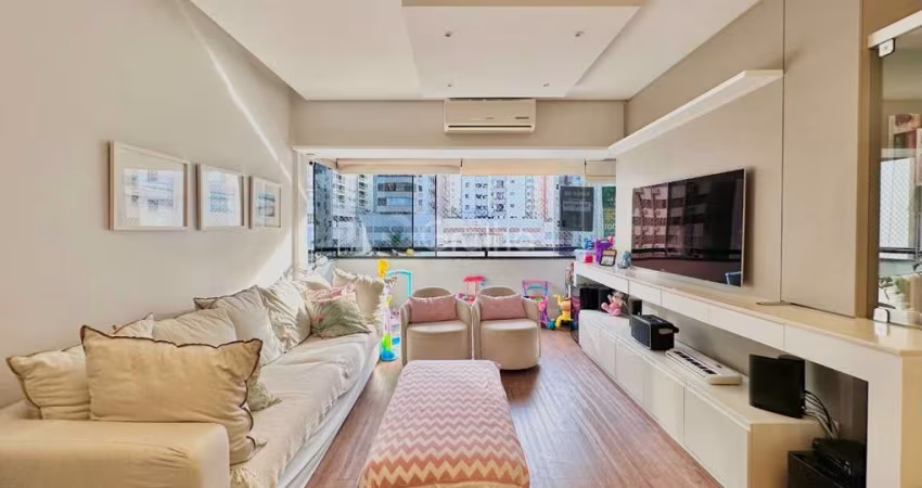 Apartamento de 130m² com 3 quartos sendo 2 suítes no Centro