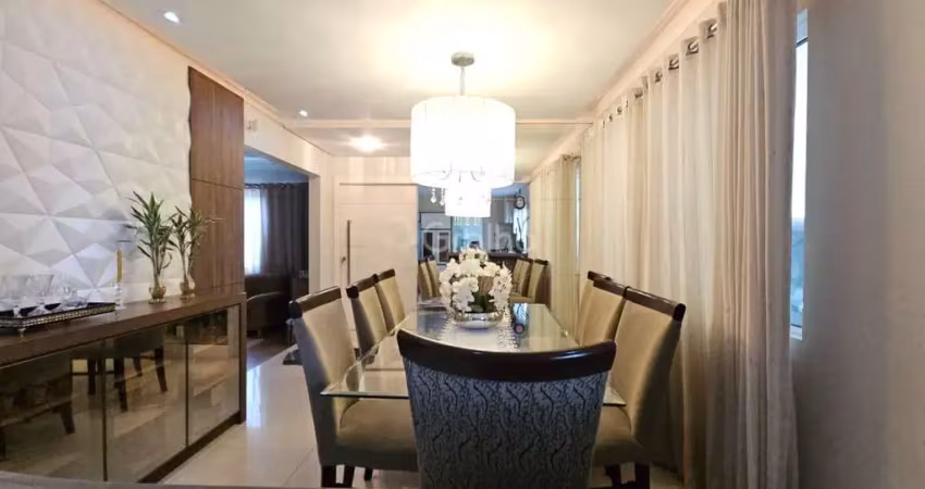 Casa de 168m² com 3 quartos sendo 2 suíte no Carianos