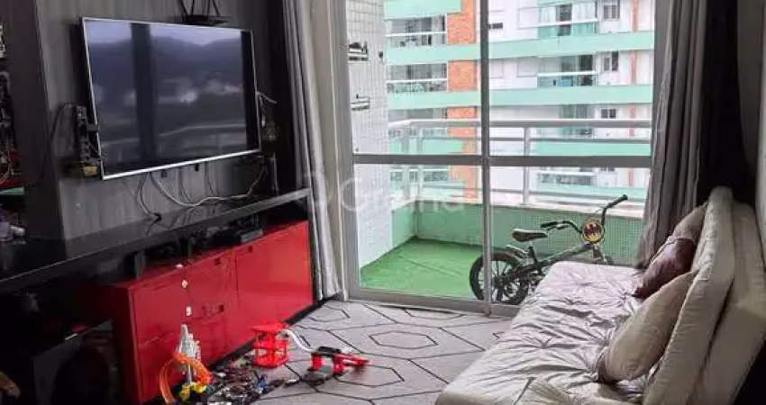 Apartamento de 2 quartos na Trindade