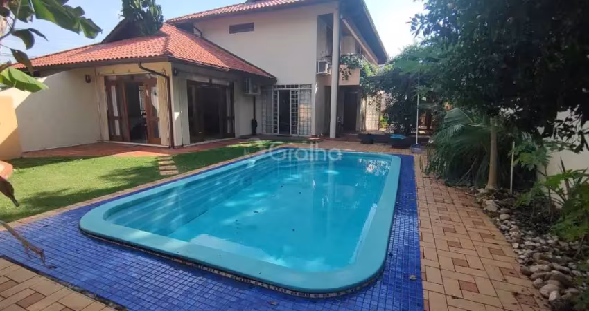 Casa 5 Quartos sendo 3 Suítes no Córrego Grande em Florianópolis