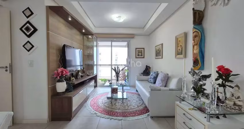 Apartamento de 78m² com 2 quartos sendo 1 suíte no centro