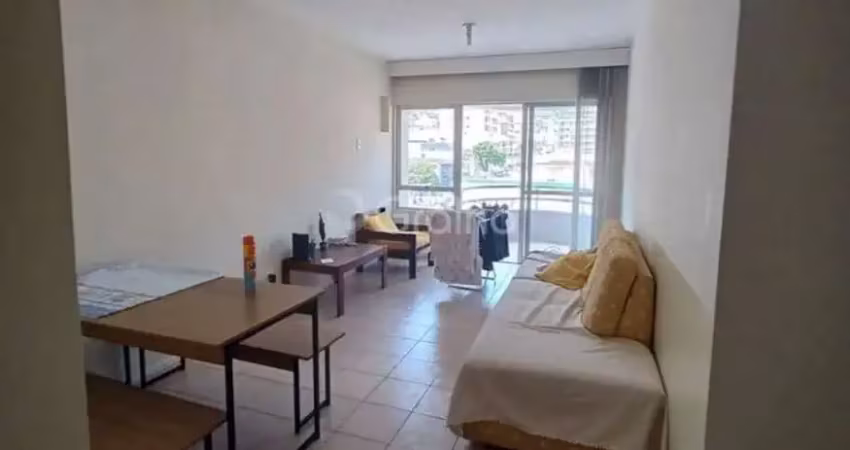 Apartamento de 80m² com 3 quartos sendo 1 suíte no centro