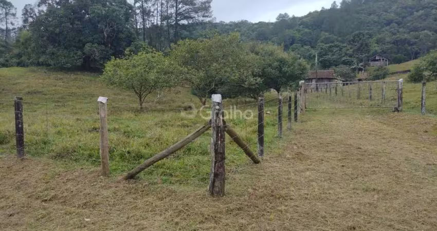 Terreno à venda na Geral Da Fazenda, --, Três Riachos, Biguaçu