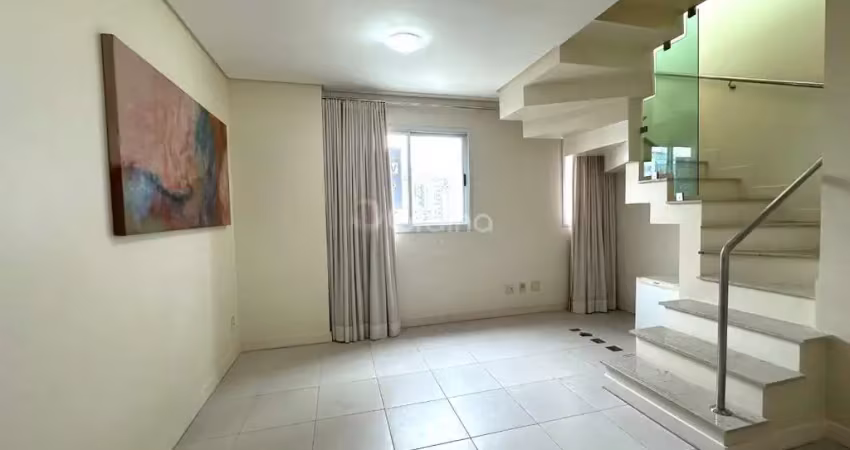 Cobertura de 141m² com 2 quartos sendo 1 suíte no centro