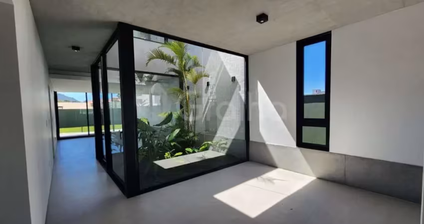 Sobrado alto padrão à venda com 3 quartos - ingleses norte, florianópolis