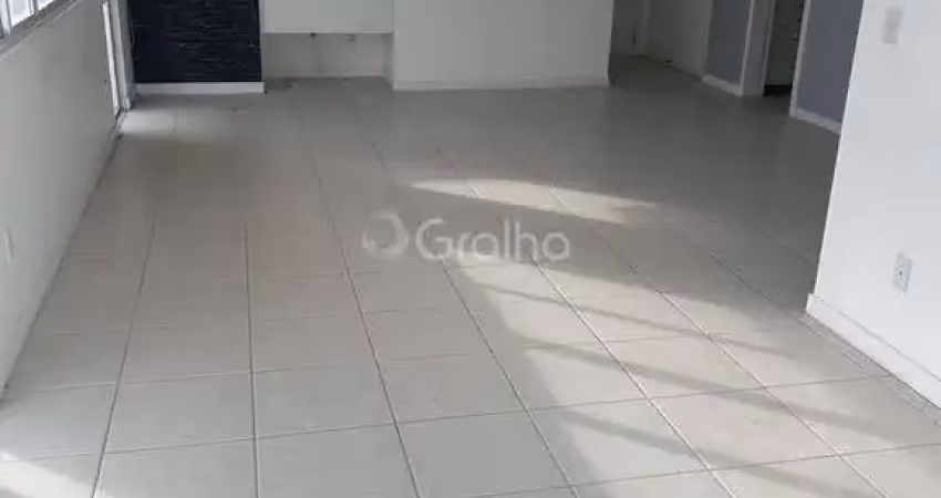 Cobertura com 3 dormitórios sendo 1 suíte com 176m² privativos no saco grande
