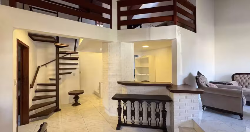 Casa residencial com 3 dormitórios sendo 1 suíte com 806,07m² privativos no sambaqui, florianópolis.
