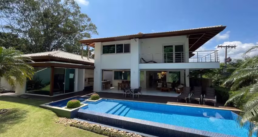Casa residencial com 6 quartos sendo 4 suites com 812,5m² no sambaqui