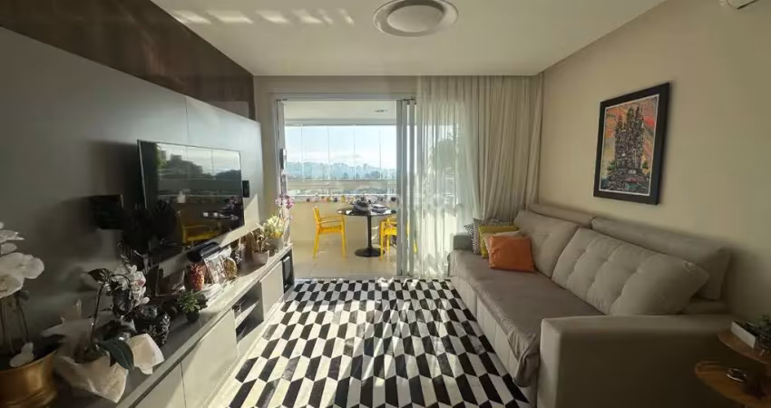 Apartamento de 122m² com 3 quartos sendo 1 suíte no itacorubi
