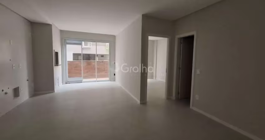 Apartamento á venda de 01 quarto com gardem e churrasqueira na trindade
