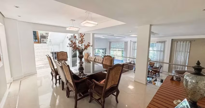 Casa residencial de 680m² com 4 suítes no bosque das mansões