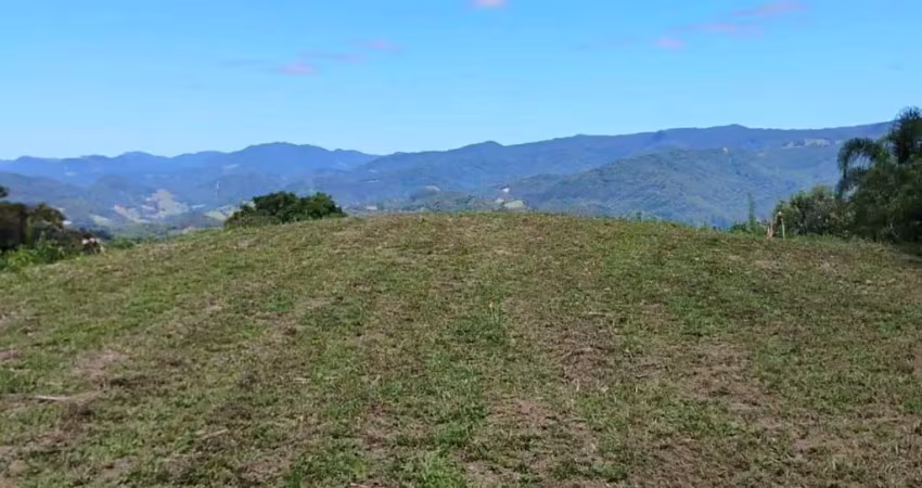 Terreno com 8,2ha no bairro santa isabel  em águas mornas sc