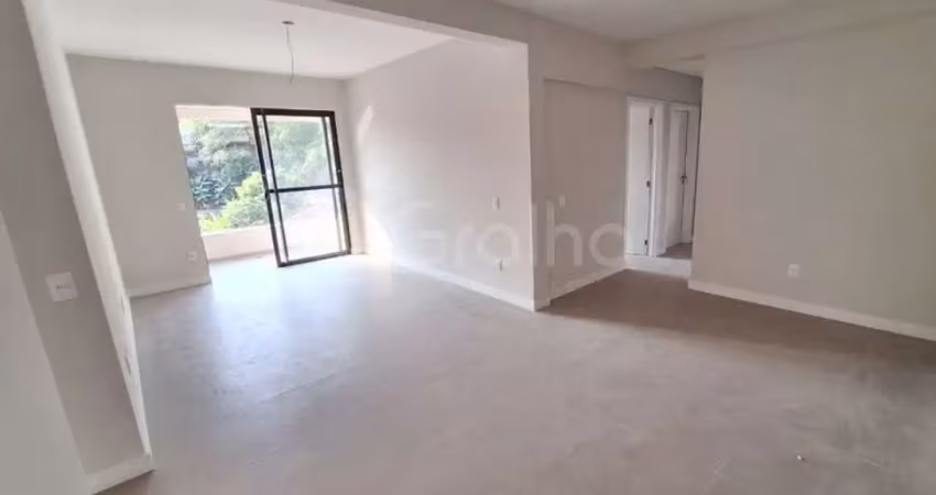 Apartamento de 98m² com 3 quartos sendo 1 suíte no saco grande
