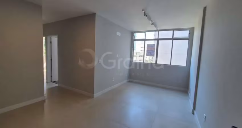 Apartamento de 77m² com 3 quartos sendo 1 suíte na agronômica
