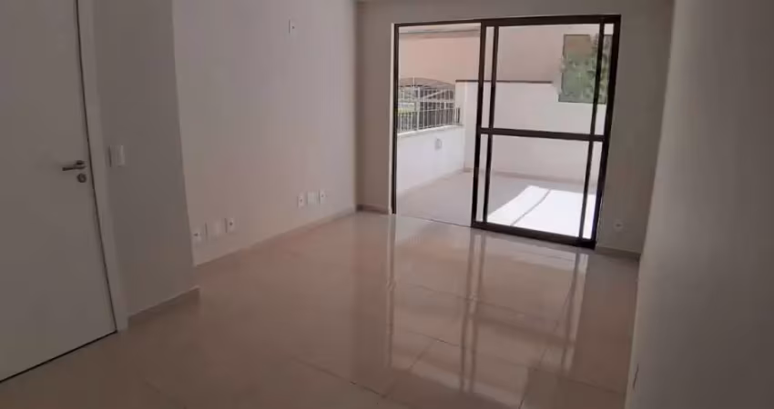 Apartamento de 2 dorms no bairro Trindade