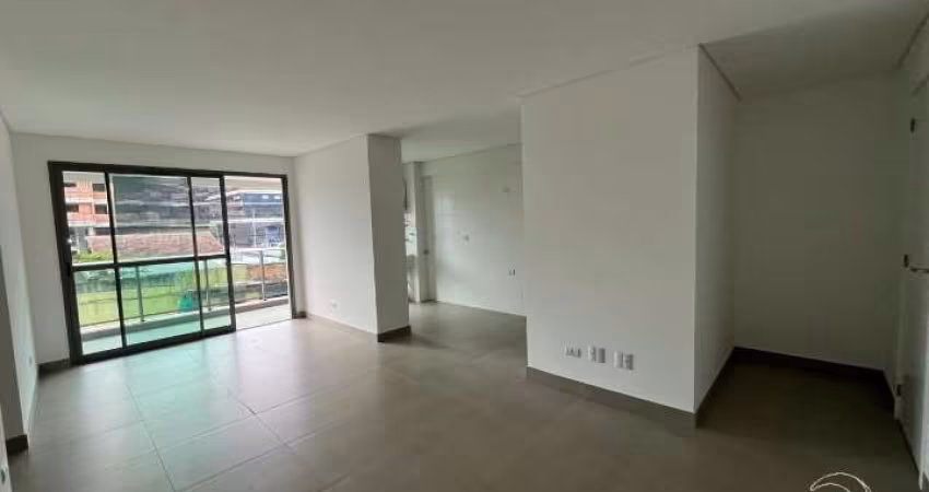 Apartamento 3 quartos sendo 1 suíte no Monte Verde