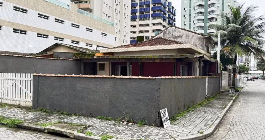 Loucura, Grande loucura. Linda casa comercial para LOCAÇÃO.