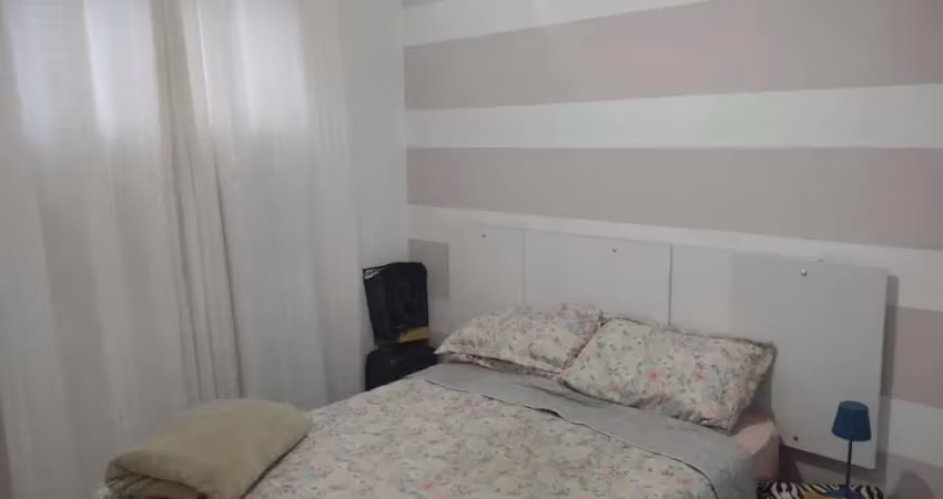 LOUCURA, LOUCURA. Excelente apartamento no Canto do Forte, de 01 dormitório.