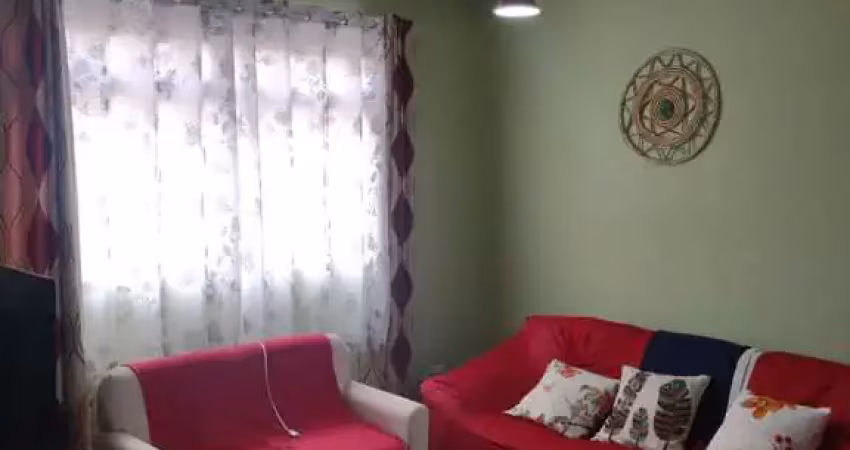 Loucura, Loucura. **Grande oportunidade**. Excelente apartamento no Forte, semi mobiliado, de 02 dormitórios com sacadas.