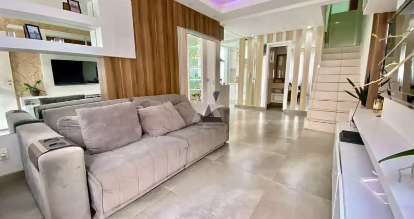 Casa com 3 quartos à venda no Centro, Camboriú 
