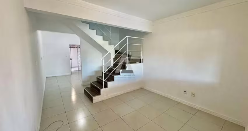 Casa com 2 quartos à venda no Santa Regina, Camboriú 