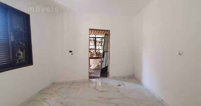 Casa com 3 quartos à venda na Rua Padre João Gonçalves, --, Pinheiros, São Paulo
