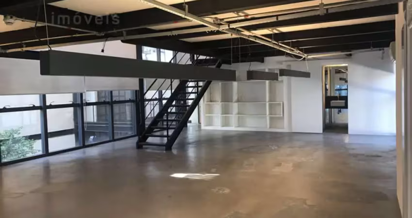 Prédio com 7 salas à venda na Rua Pereira Leite, --, Alto de Pinheiros, São Paulo