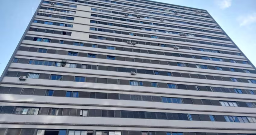 Apartamento com 3 quartos para alugar na Avenida Paulista, --, Jardins, São Paulo