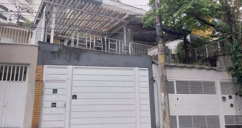 Casa com 3 quartos para alugar na Rua Professor Pirajá da Silva, --, Vila Madalena, São Paulo