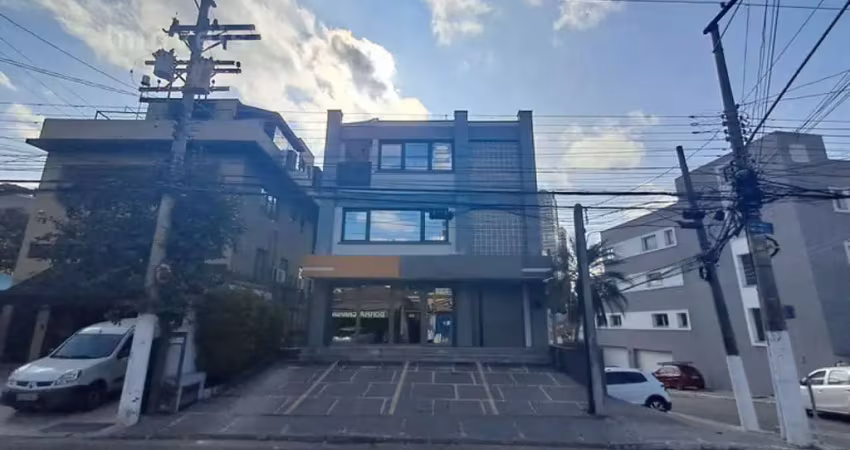 Sala comercial com 1 sala para alugar na Rua Natingui, --, Vila Madalena, São Paulo