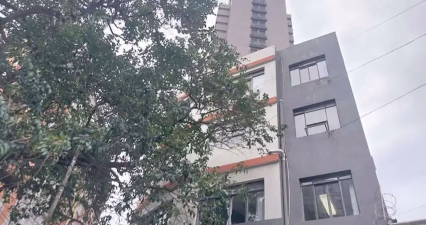 Kitnet / Stúdio para alugar na Rua Heitor Penteado, --, Vila Madalena, São Paulo
