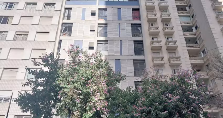 Apartamento com 3 quartos para alugar na Rua Cristiano Viana, --, Pinheiros, São Paulo
