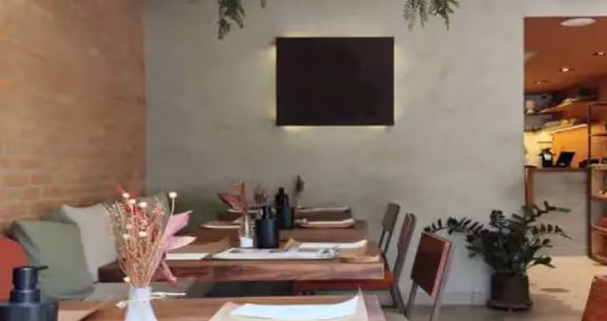 Ponto comercial com 4 salas à venda na Rua Padre Carvalho, --, Pinheiros, São Paulo
