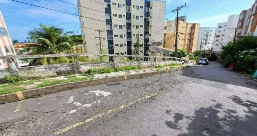 Apartamento à Venda – 4° Andar escada , Rio Vermelho, Salvador