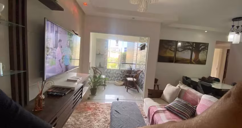 Apartamentono rio vermelho 3 quartos 1 suíte   e varanda reformado e semimobiliado com