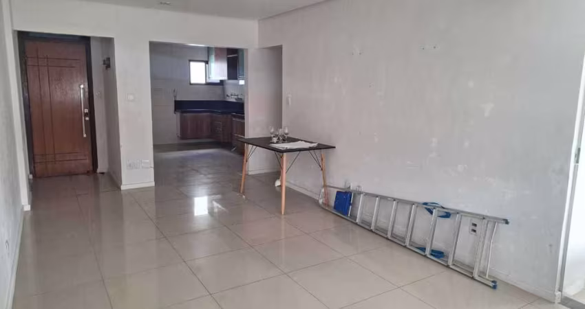 Apartamento com 3 Quartos e 3 Vagas de Garagem em Brotas  no Edificio Terra Residencial– Salvador/BA