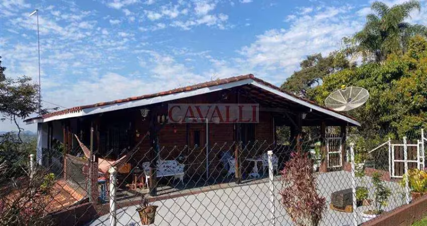 Casa com 3 quartos à venda no Chácaras Copaco, Arujá 