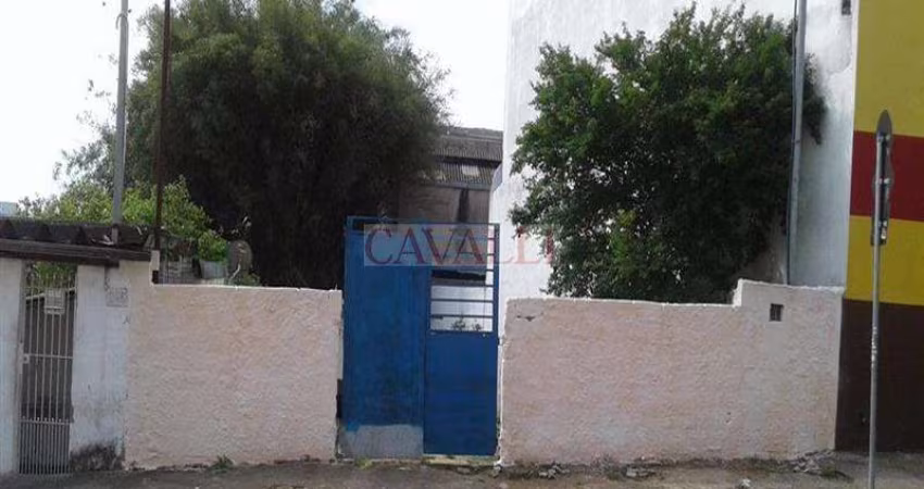 Terreno 500 m² bem localizado
