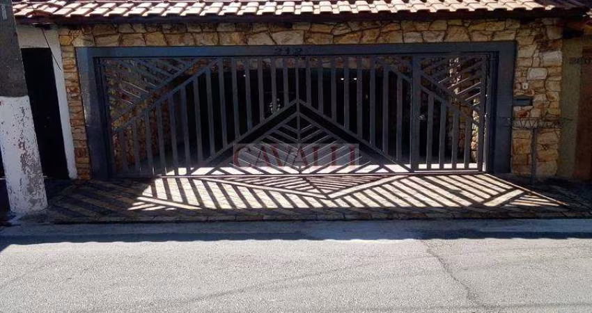 Sobrado estilo colonial reformado com área gourmet