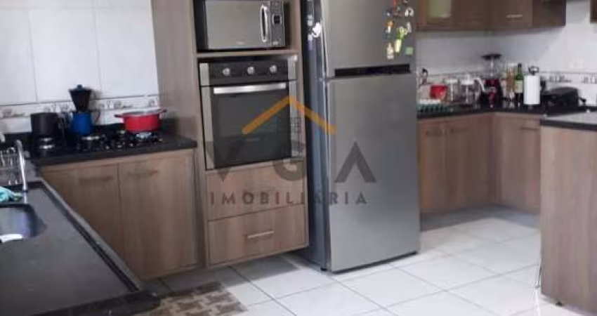 Sobrado para Venda em São Paulo, Vila Guilhermina, 3 dormitórios, 1 suíte, 3 banheiros, 4 vagas