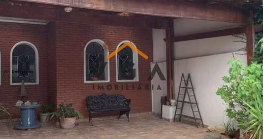 Sobrado para Venda em São Paulo, Vila Jacuí, 3 dormitórios, 1 banheiro, 4 vagas