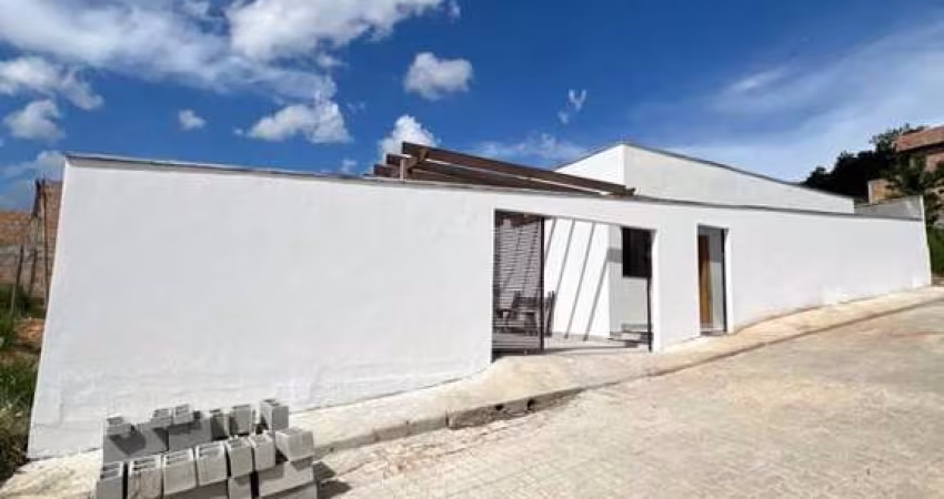 Casa 3 dormitórios para Venda em Contagem, Tropical, 3 dormitórios, 1 suíte, 1 banheiro, 2 vagas