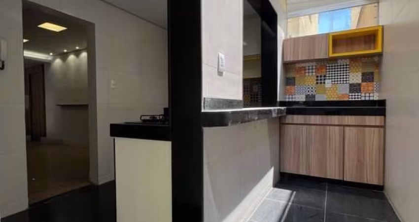 Apartamento com Área Privativa para Venda em Contagem, Sapucaias III, 2 dormitórios, 1 banheiro, 1 vaga