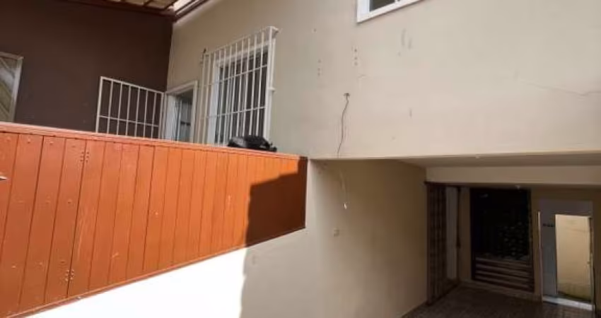 Casa 2 dormitórios para Venda em Betim, Campos Elíseos, 2 dormitórios, 1 banheiro, 2 vagas