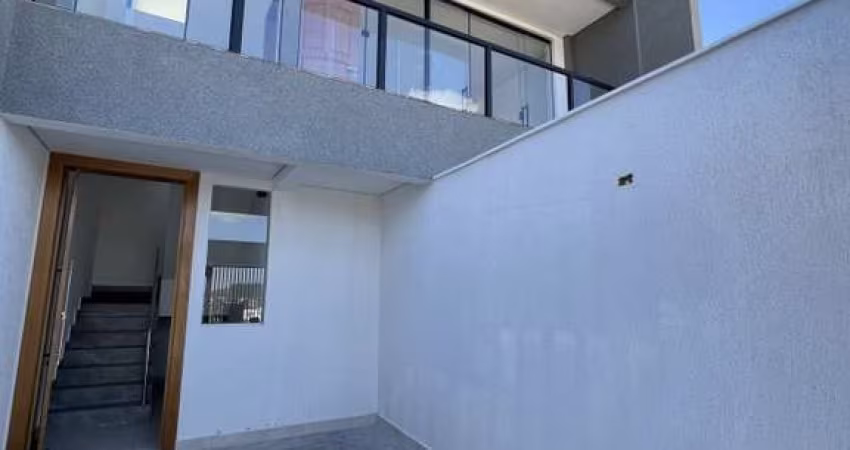 Casa 3 dormitórios para Venda em Betim, Guarujá Mansões, 3 dormitórios, 1 suíte, 3 banheiros, 2 vagas