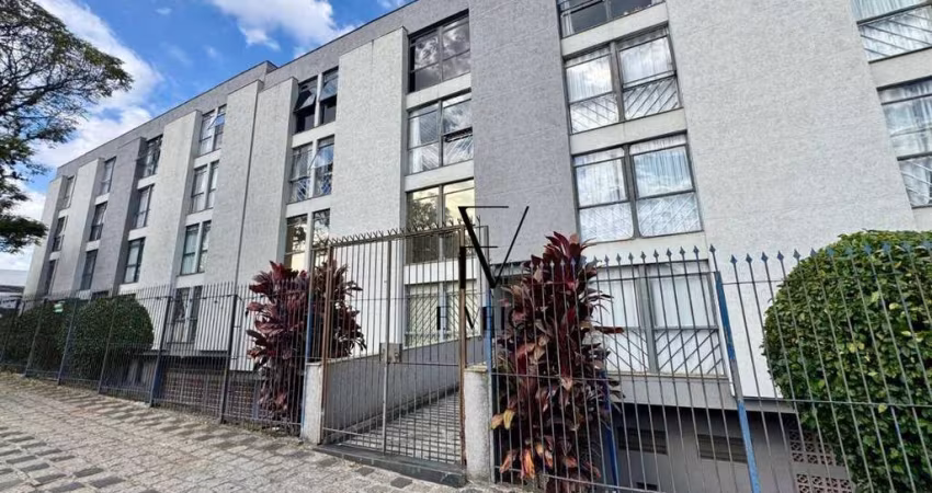 Amplo apartamento na Avenida Kennedy