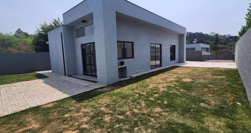 Casa em condomínio fechado com 3 quartos para alugar na Avenida Brasil, 37, Jardim Estância Brasil, Atibaia