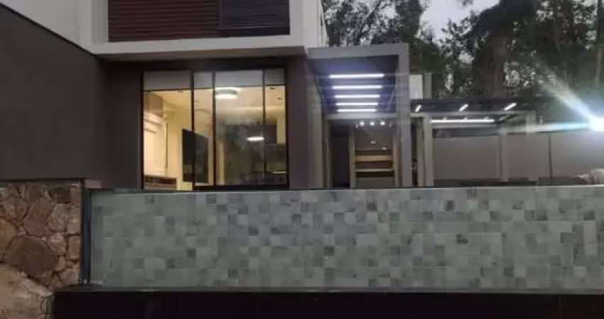 Casa em condomínio fechado com 3 quartos à venda na Avenida Zezico Peçanha, 305, Cidade Satélite, Atibaia